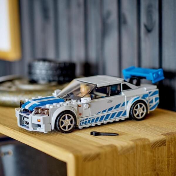 Set de juguetes de construcción LEGO® Speed Champions 76917 Nissan Skyline GT-R (R34) de Más Rápido, Más Furioso (319 piezas) - Imagen 2